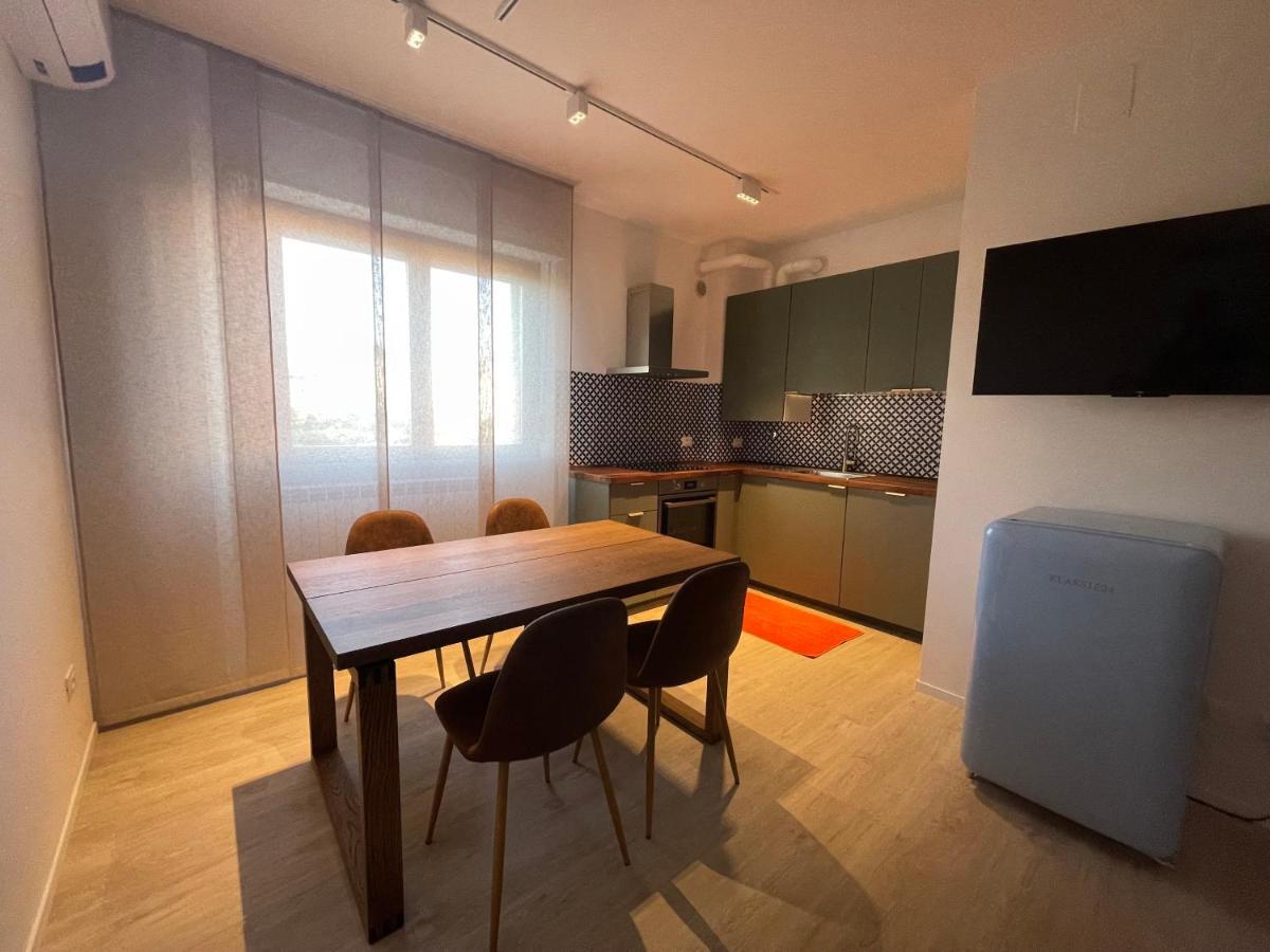 A Casa Di Ada 127 Apartment เปสการา ภายนอก รูปภาพ