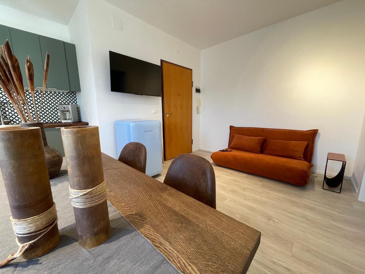 A Casa Di Ada 127 Apartment เปสการา ภายนอก รูปภาพ